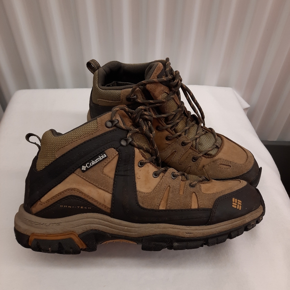 Men’s Columbia Hiking Boots Size 11 Waterproof